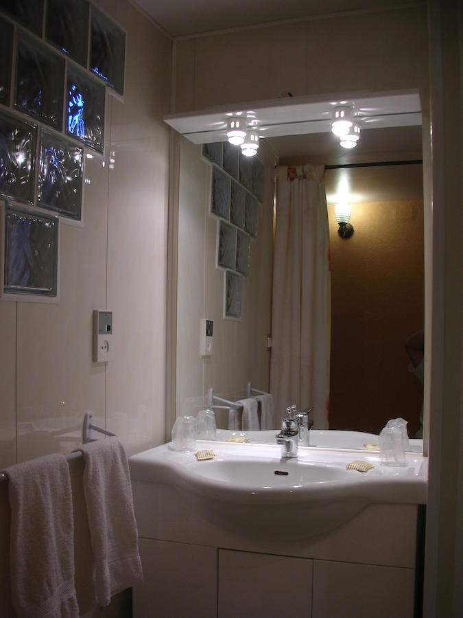 Hostellerie Le Mirabeau Peyrolles-en-Provence Habitación foto
